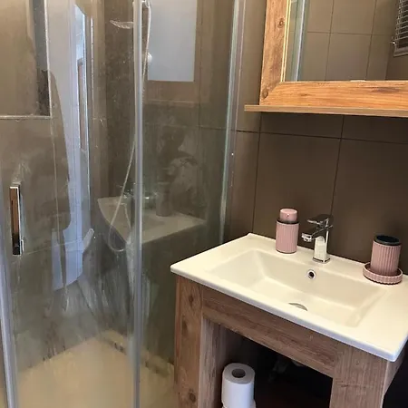 Pinna Aparthotel